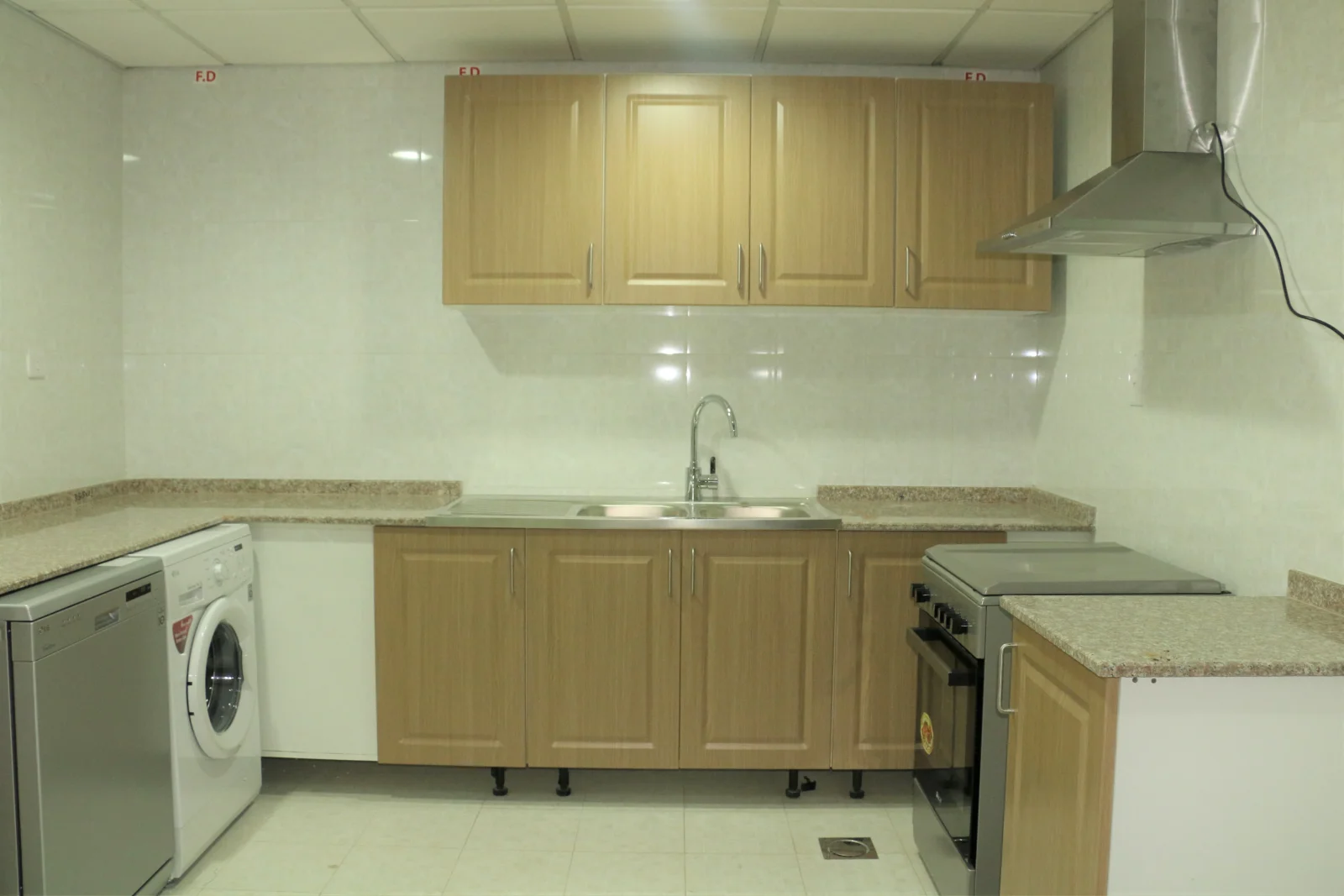 UF 3+1BHK APT+BALCONY & FACILITIES - WEST BAY