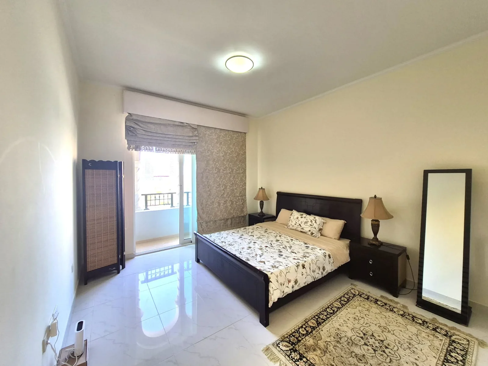 PREMIUM and SPACIOUS FF 1BHK WITH BALCONIES