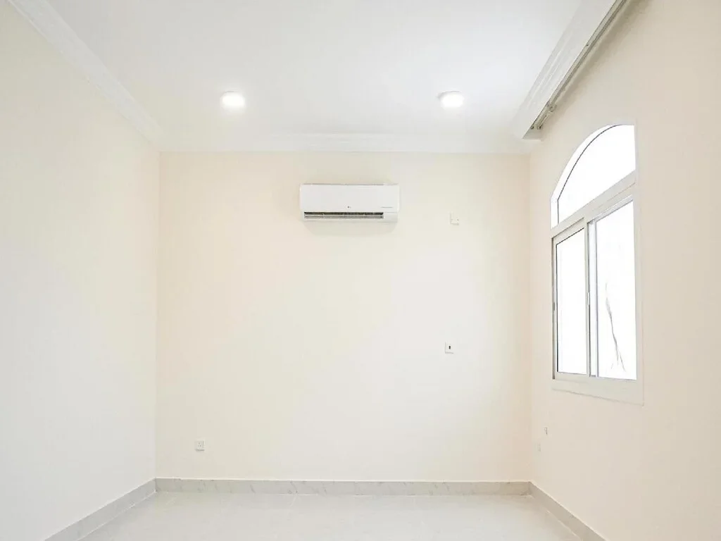 UF 2BHK COMPOUND APARTMENT+ALL FACILITIES