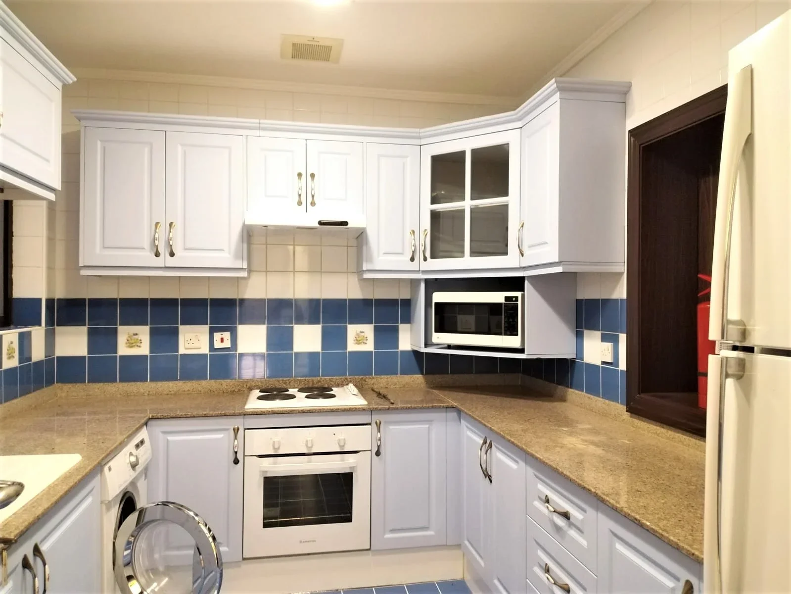 3BR FURNISHED COMPOUND APARTMENT–BILLS INCLUDED