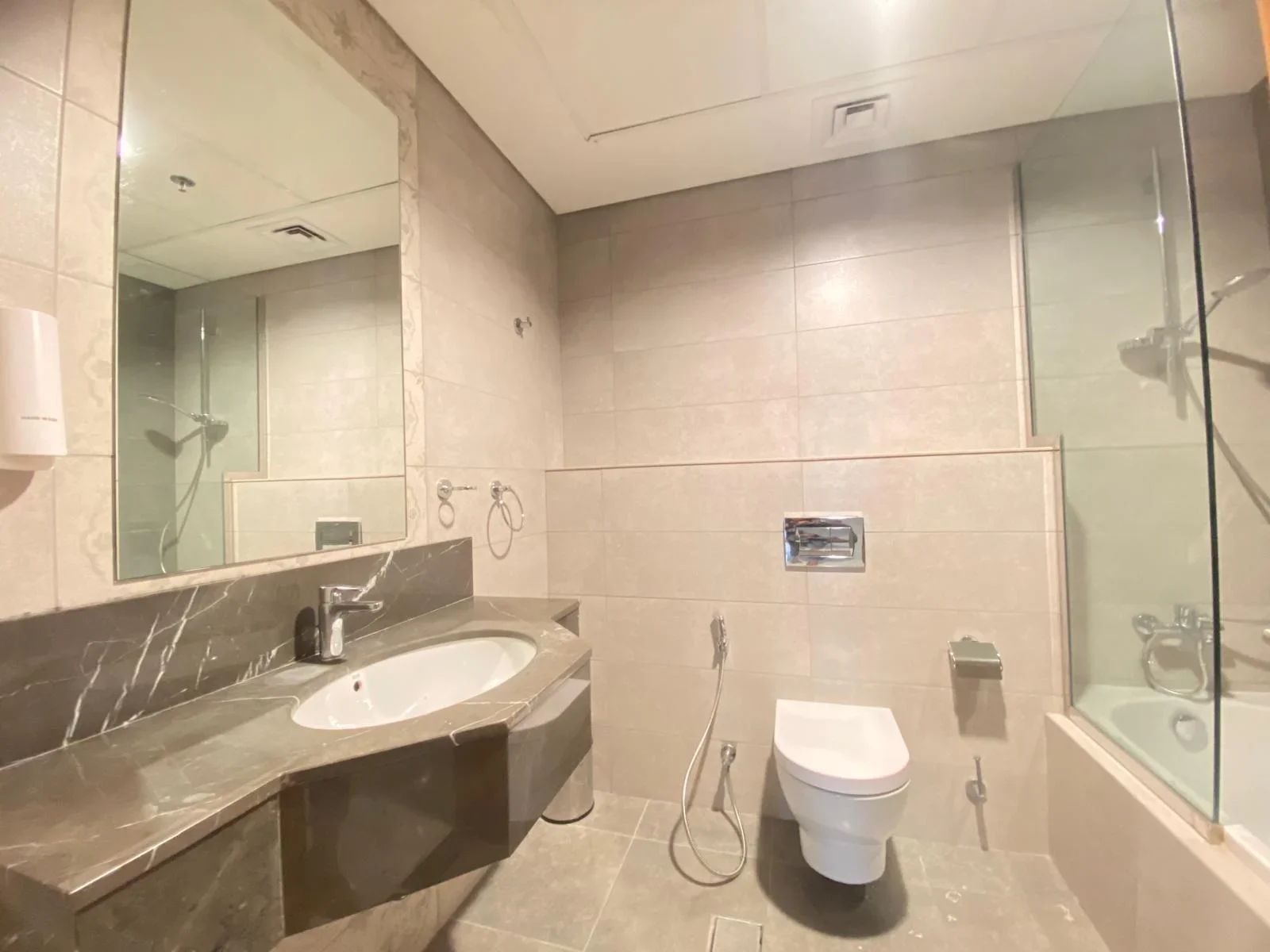 SEA VIEW FURNISHED 3+1BR APT W/BALCONY+BILLS