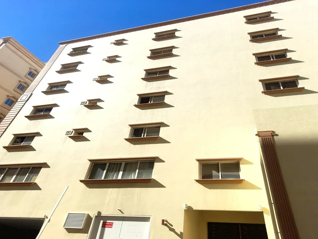 SPACIOUS UNFURNISHED 2BHK APARTMENT