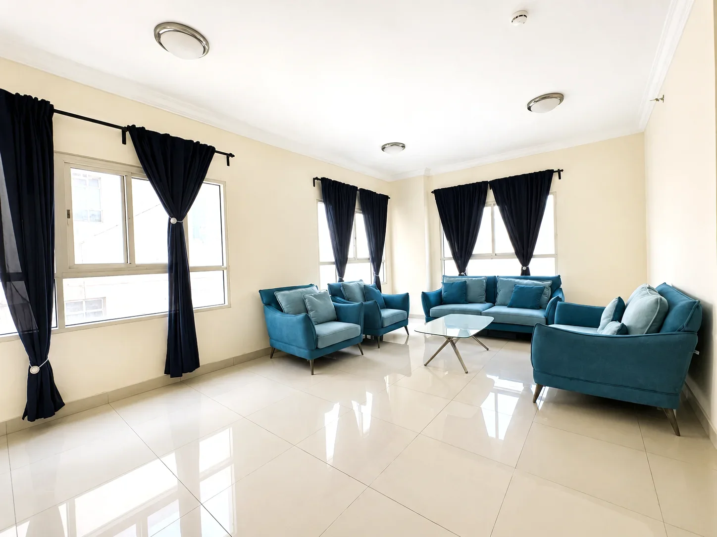 ELEGANTLY FURNISHED 2BR APARTMENT+AMENITIES
