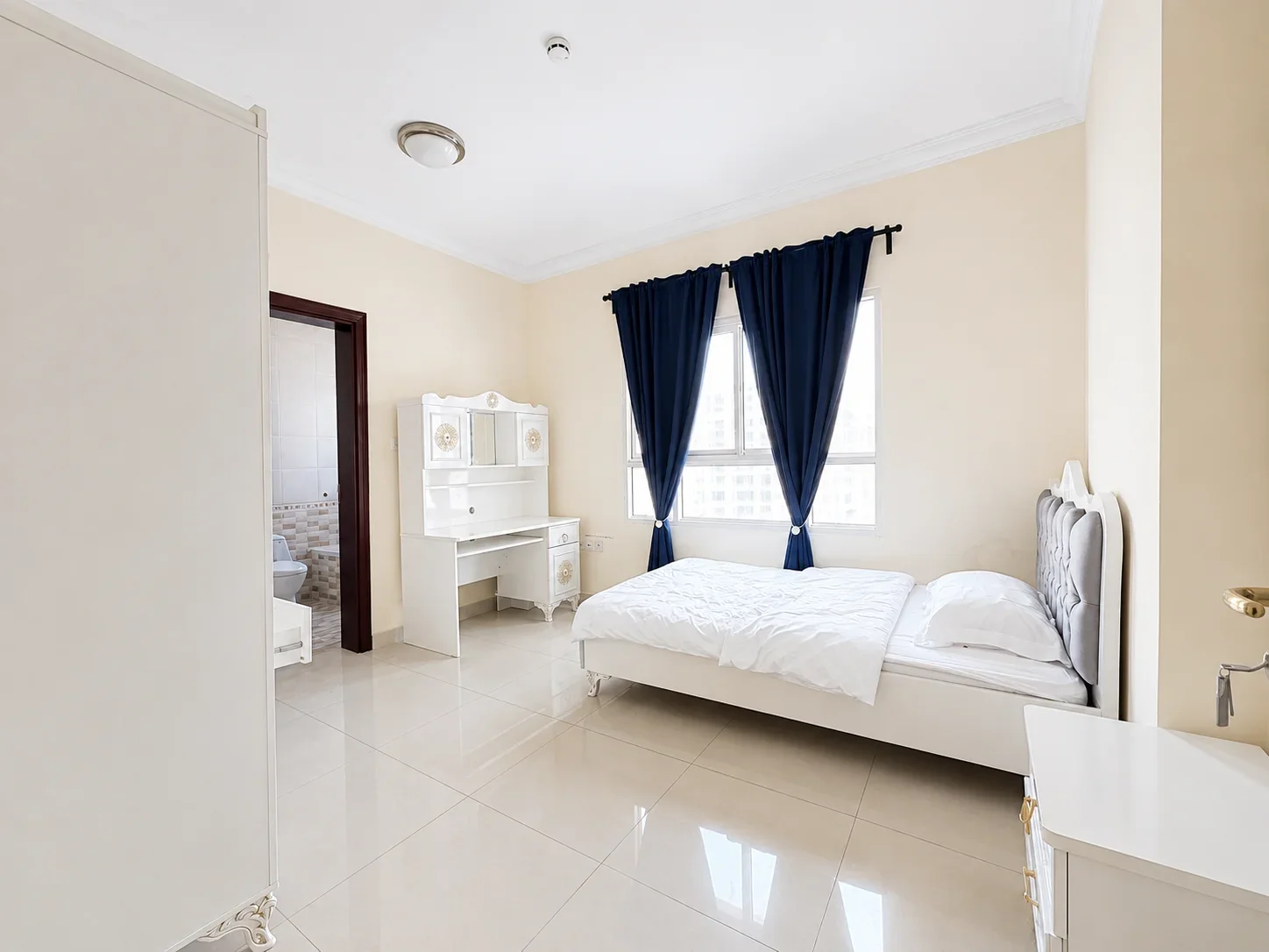 ELEGANTLY FURNISHED 2BR APARTMENT+AMENITIES