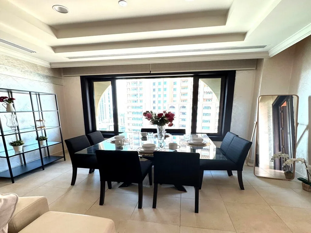 PREMIUM & SPACIOUS 2BR+BIG BALCONY | HOT DEAL |