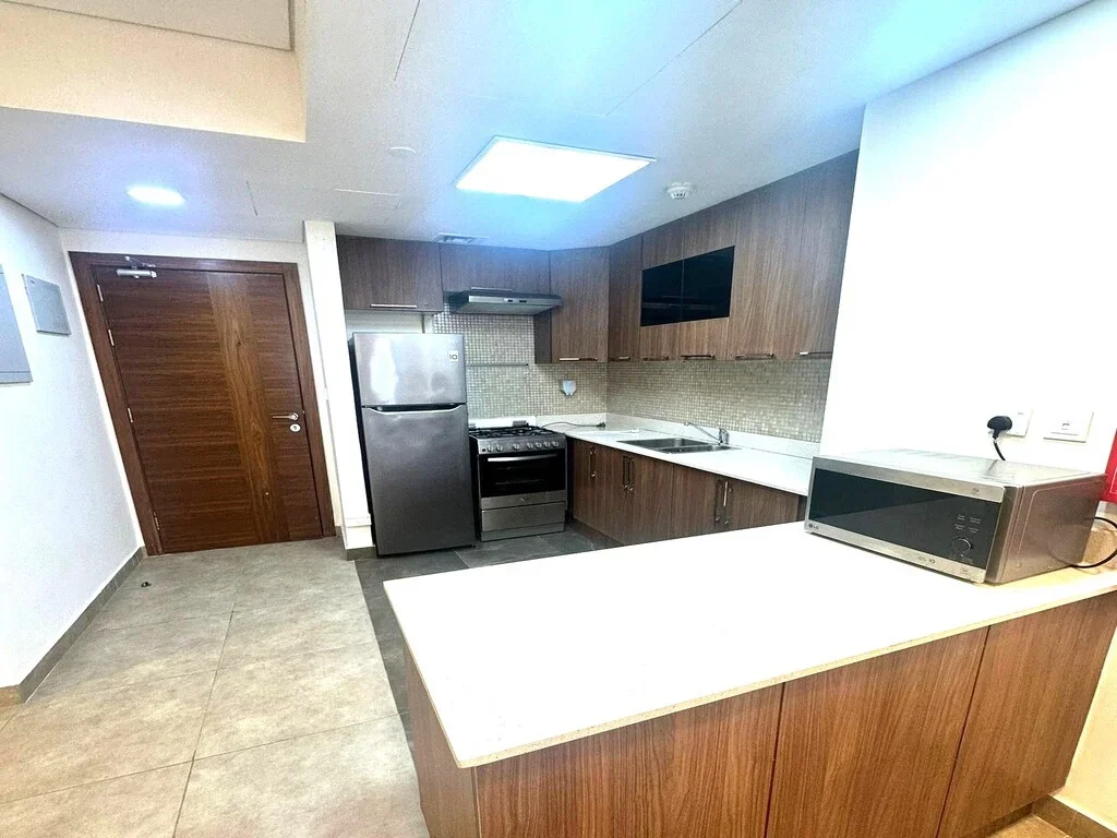 HOT DEAL 2BHK | CLOSE TO STADIUM | SPACIOUS LAYOUT