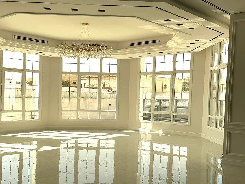 PRESTIGIOUS 7BR ULTRA-LUXURY VILLA + BASEMENT