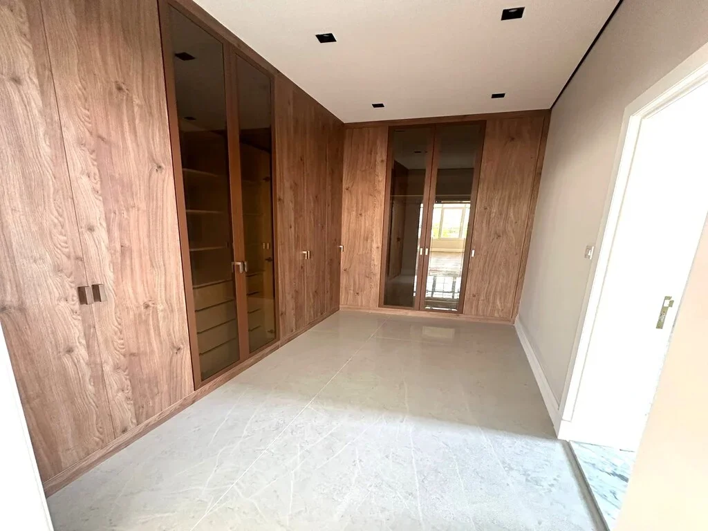PRESTIGIOUS 7BR ULTRA-LUXURY VILLA + BASEMENT
