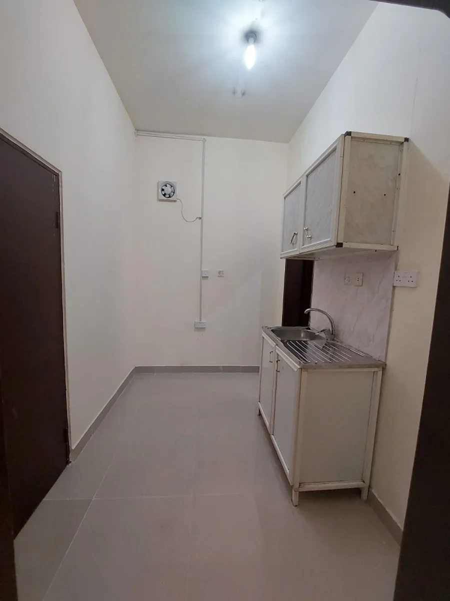 Spacious Apartment in Al Duhail | 2200 QAR | 75 sqm