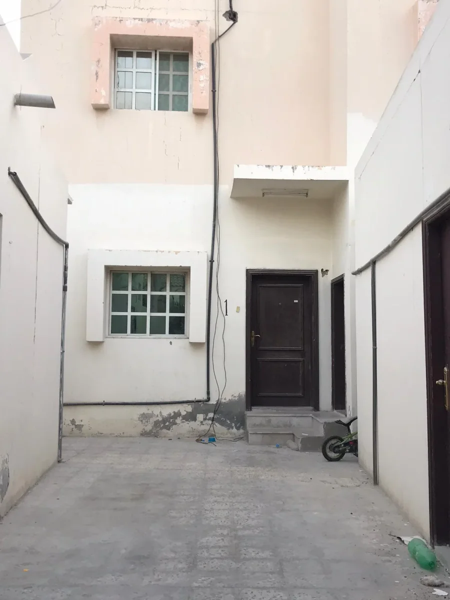 Spacious 1-Bedroom Apartment in Muraikh | Split A/C Included