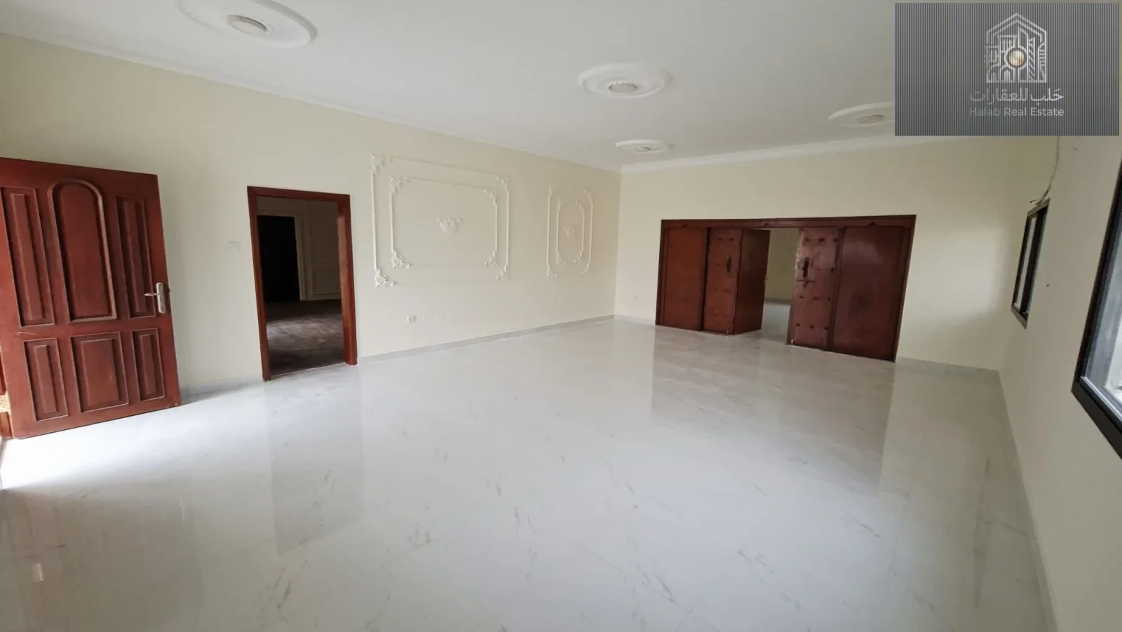 Spacious 8-Bedroom Villa for Rent in Al Kharaitiyat | Corner Plot
