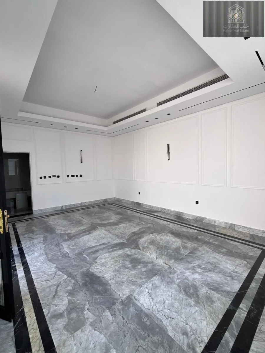 Spacious Villa for Sale in Al Kheesa New Area | 5 BR Master Suites + Elevator + Central A/C