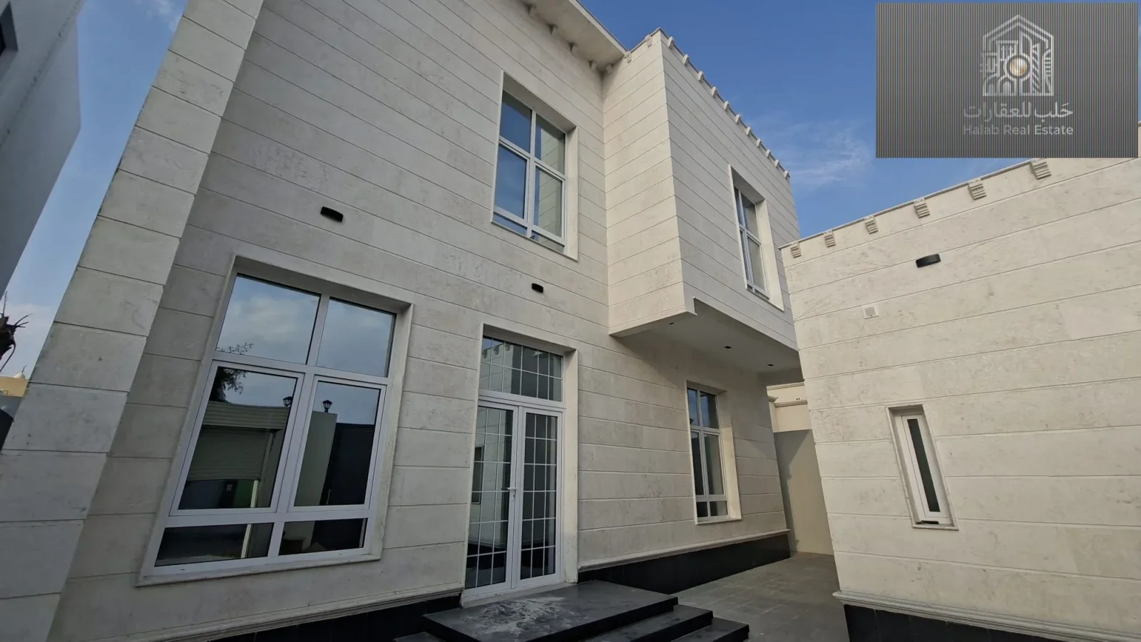 Spacious Villa for Sale in Al Hilal | Modern Finish + Elevator