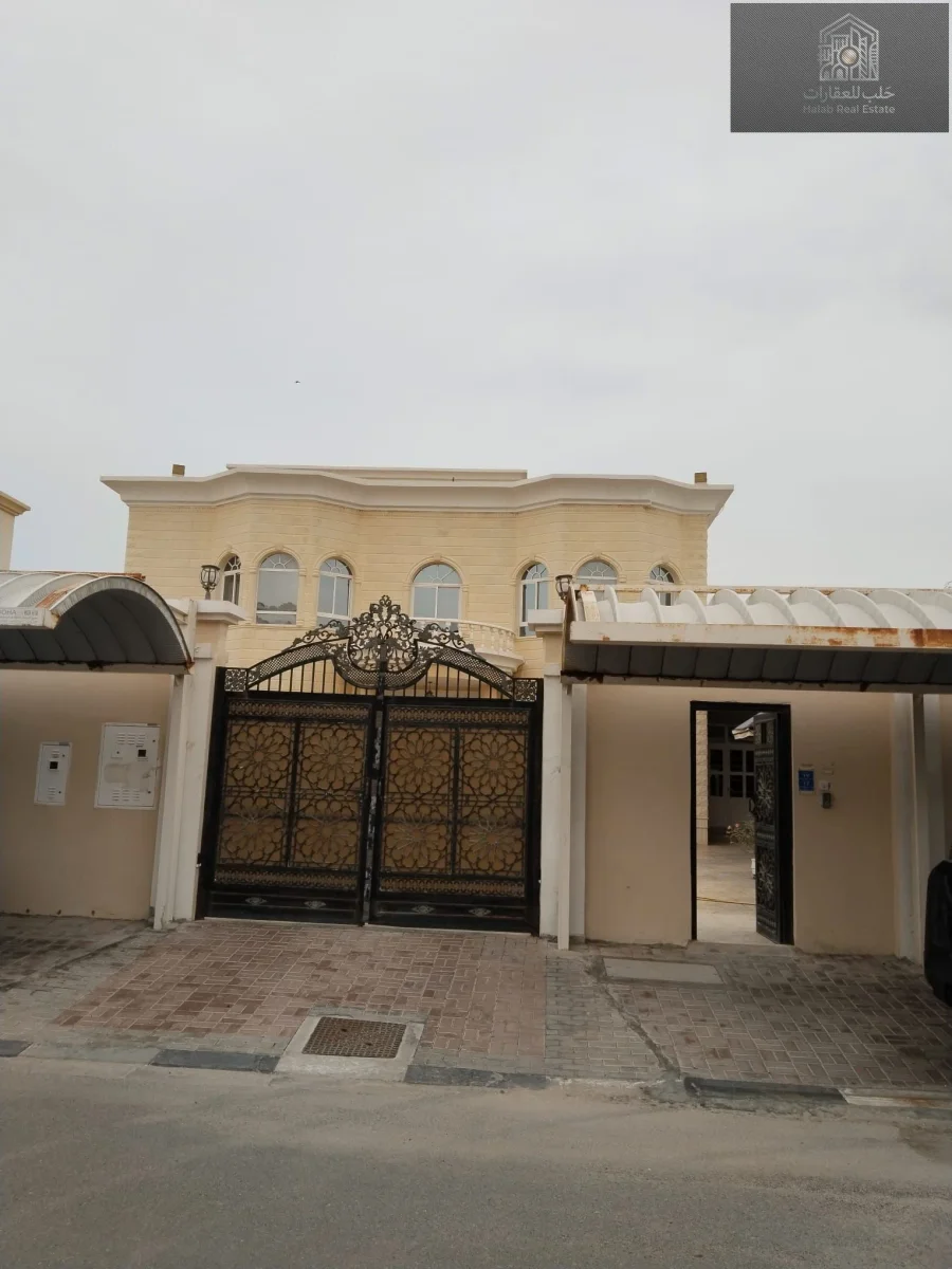 Spacious 4-Bedroom Villa for Rent in Umm Qarn | 400 sqm