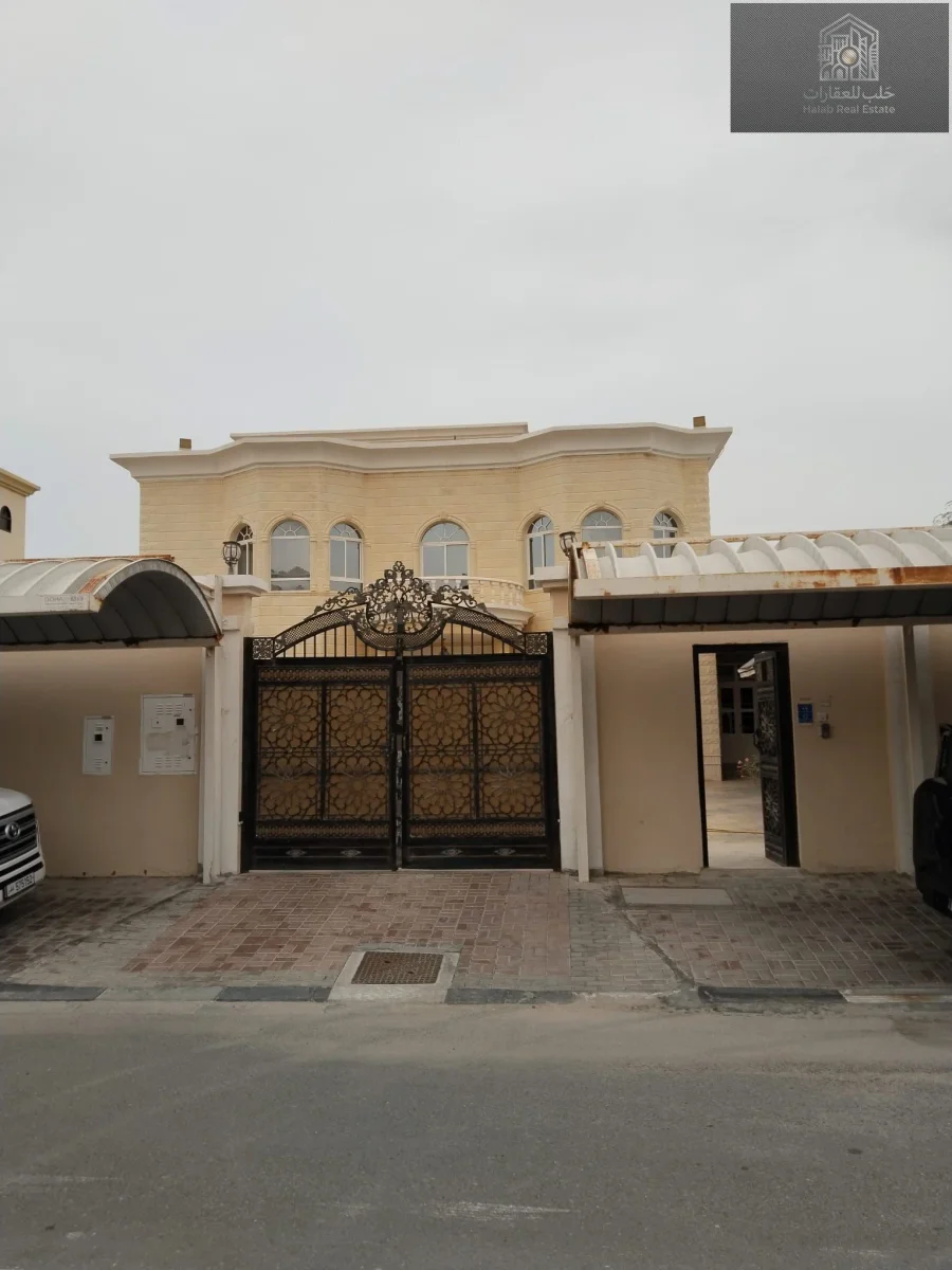 Spacious 4-Bedroom Villa for Rent in Umm Qarn | 400 sqm