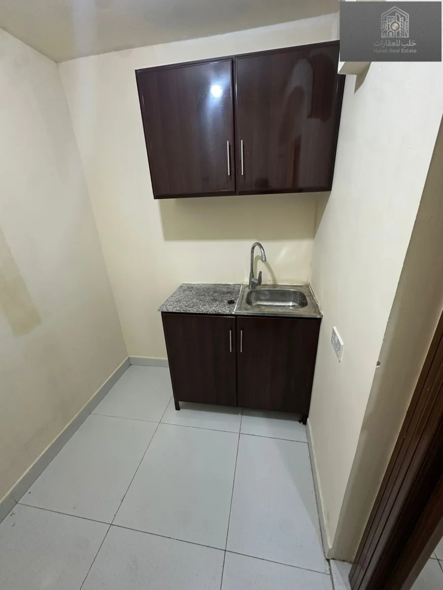 1-Bedroom Apartment for Rent in Maither Al Janoubi | 75 sqm | Electricity Included
