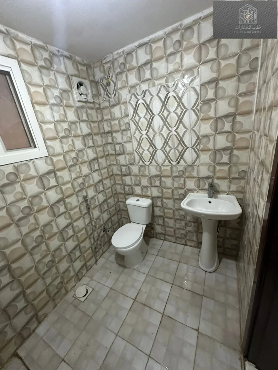 1-Bedroom Apartment for Rent in Maither Al Janoubi | 75 sqm | Electricity Included