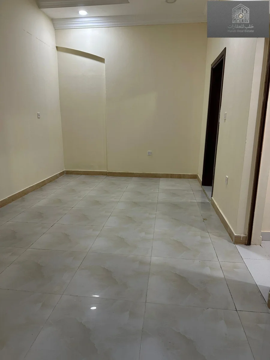 1-Bedroom Apartment for Rent in Maither Al Janoubi | 75 sqm | Electricity Included