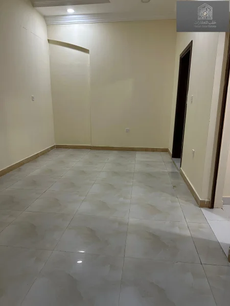 1-Bedroom Apartment for Rent in Maither Al Janoubi | 75 sqm | Electricity Included - view 3