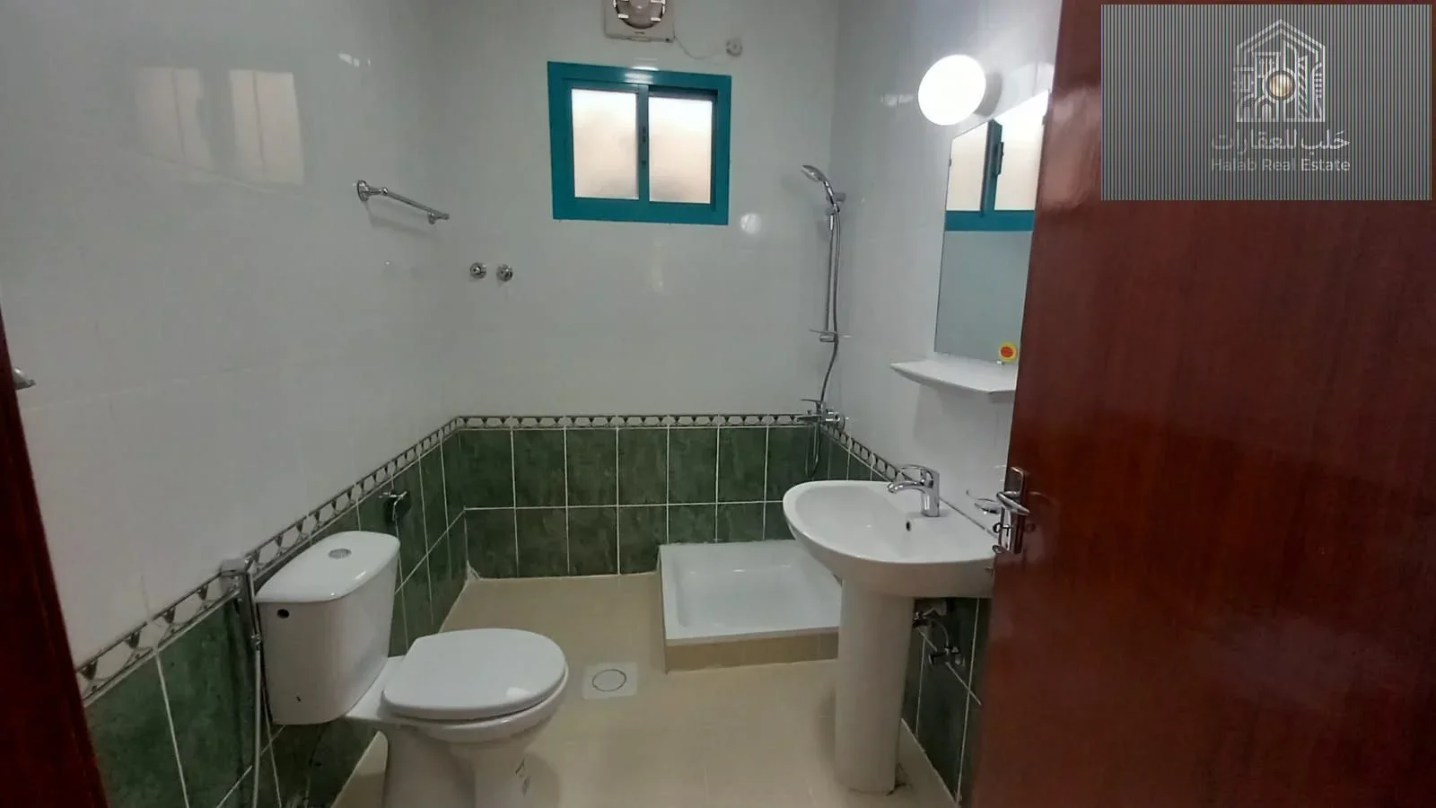 2-Bedroom Apartment for Rent in Umm Ghuwailina | Balcony + A/C Included