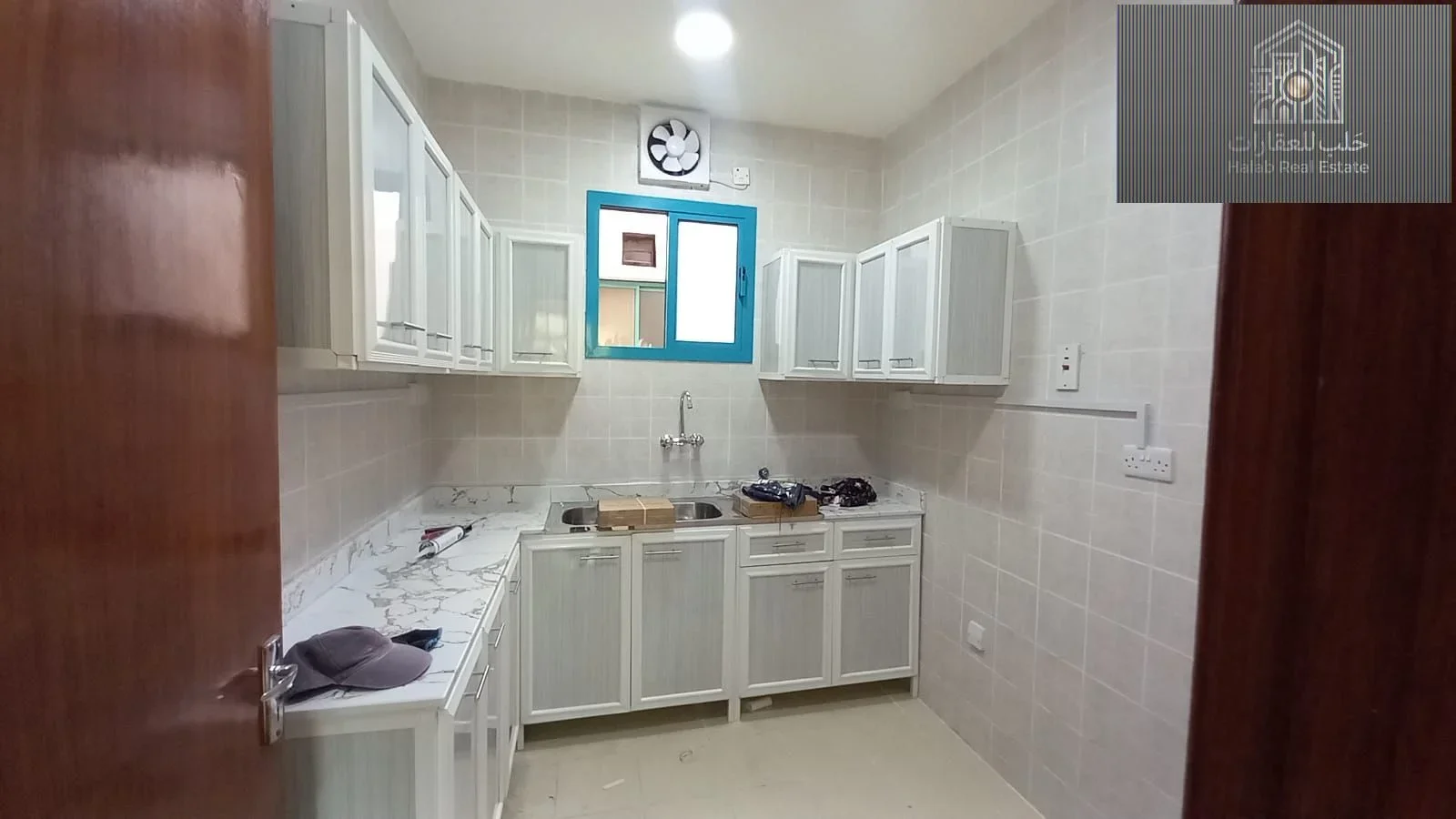 2-Bedroom Apartment for Rent in Umm Ghuwailina | Balcony + A/C Included