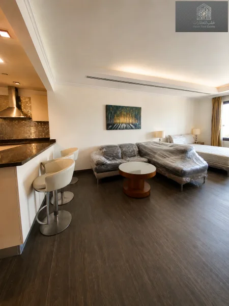 Luxury 1 Bedroom Apartment at Porto Arabia Waterfront, The Pearl