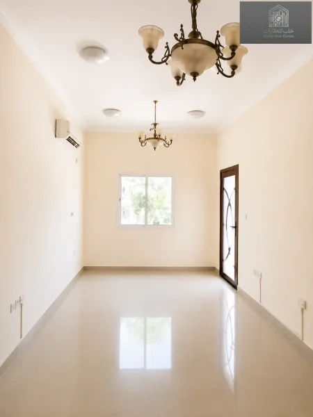 Spacious villa in compound – Umm Salal Ali