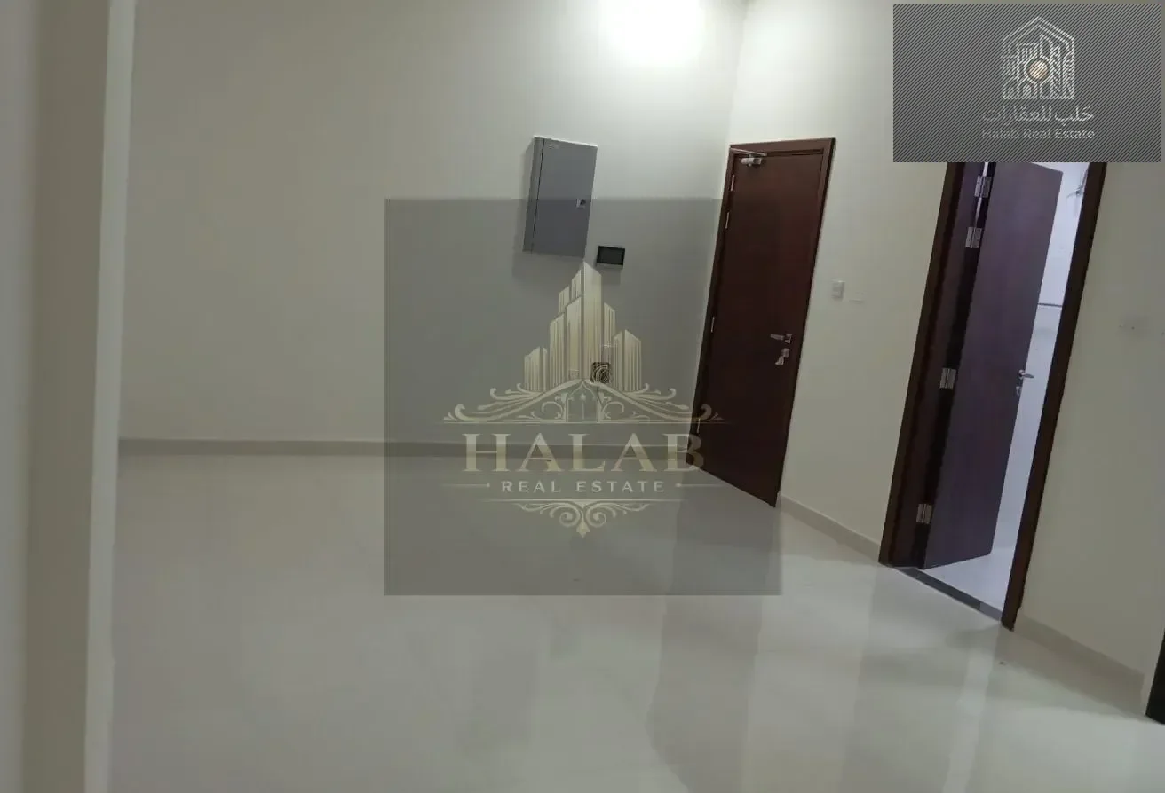 Large 4 Bedroom Family Apartment in Aspire Tower, Al Waab