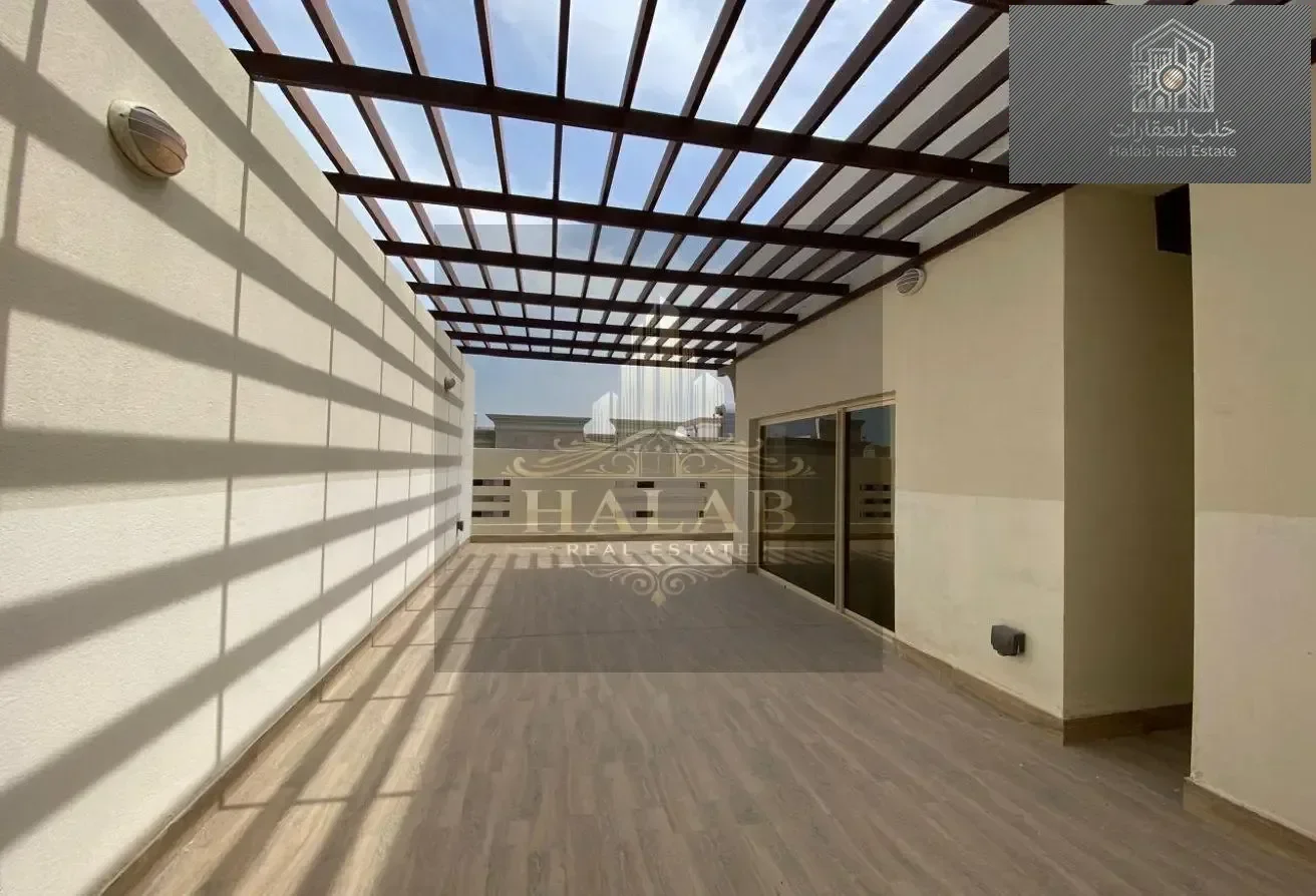 Luxury 3-Bedroom Penthouse in Fox Hills South, Lusail
