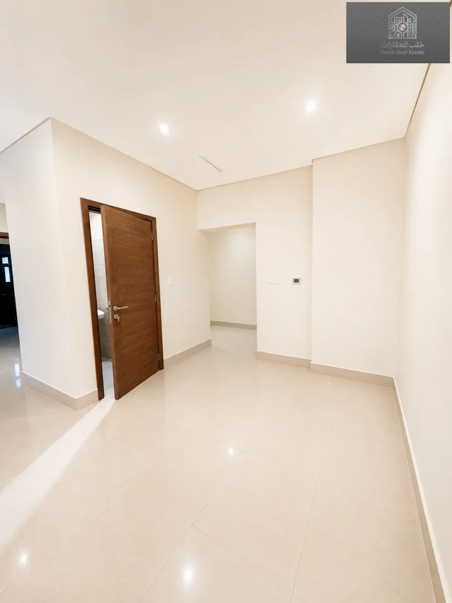 Premium 2-bedroom, 3-bathroom apartment in Fox Hills South, Lusail