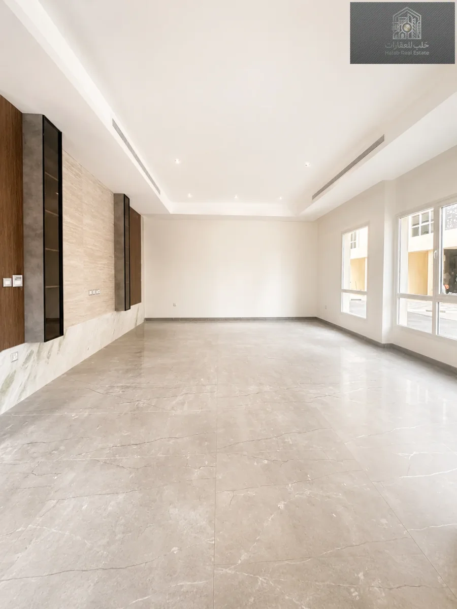 Brand new villa in Al Keesa Gate compound, Al Kheesa