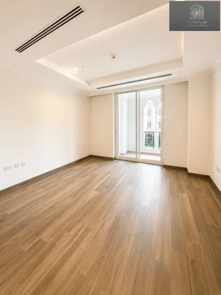 Minimal 1-bedroom studio in Viva West, The Pearl Island