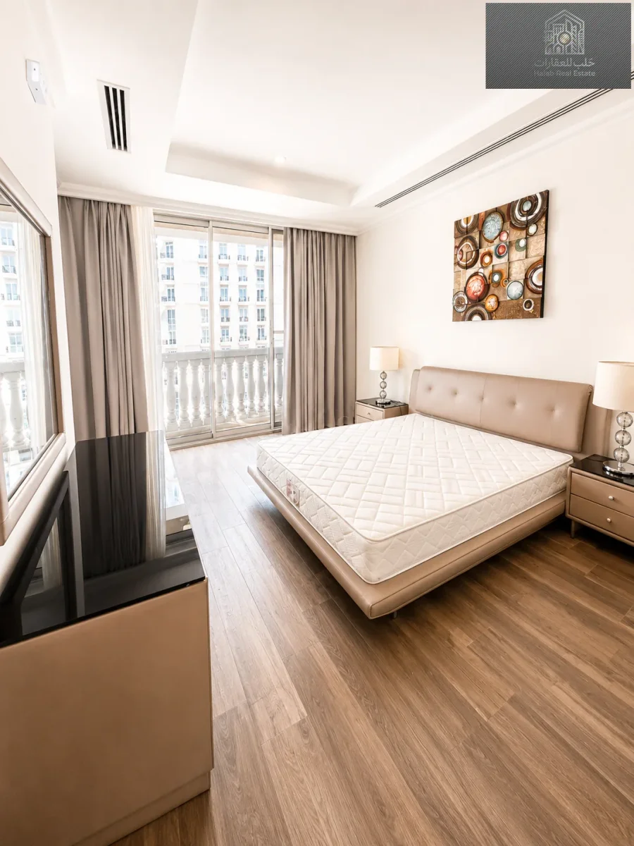 Exclusive 1-bedroom sea view apartment in Viva West, The Pearl