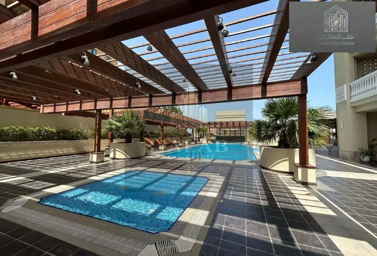 Exclusive 1 bedroom apartment with sea view in Viva West, The Pearl