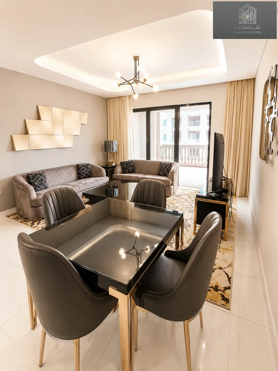 Luxury 1 Bedroom Apartment with Sea View and Private Jacuzzi in Hilton The Pearl Residences