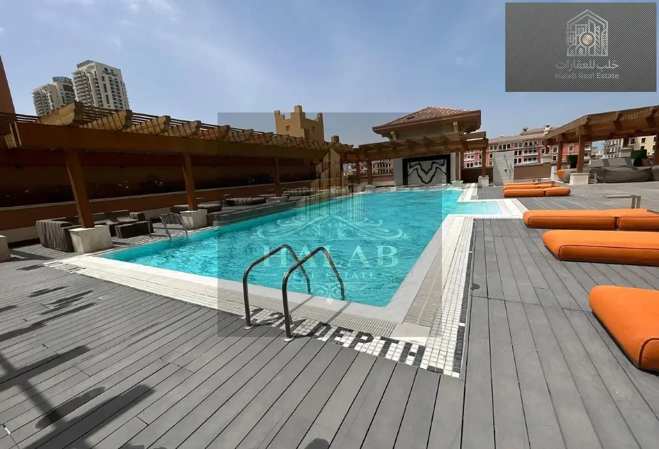 Luxury 1 Bedroom Apartment with Sea View and Private Jacuzzi in Hilton The Pearl Residences