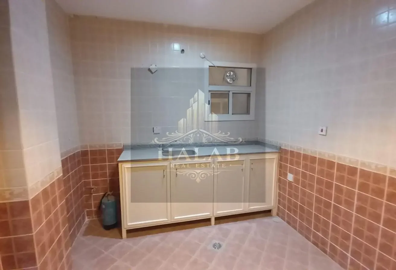 Offices for rent in Al Gharafa area, commercial