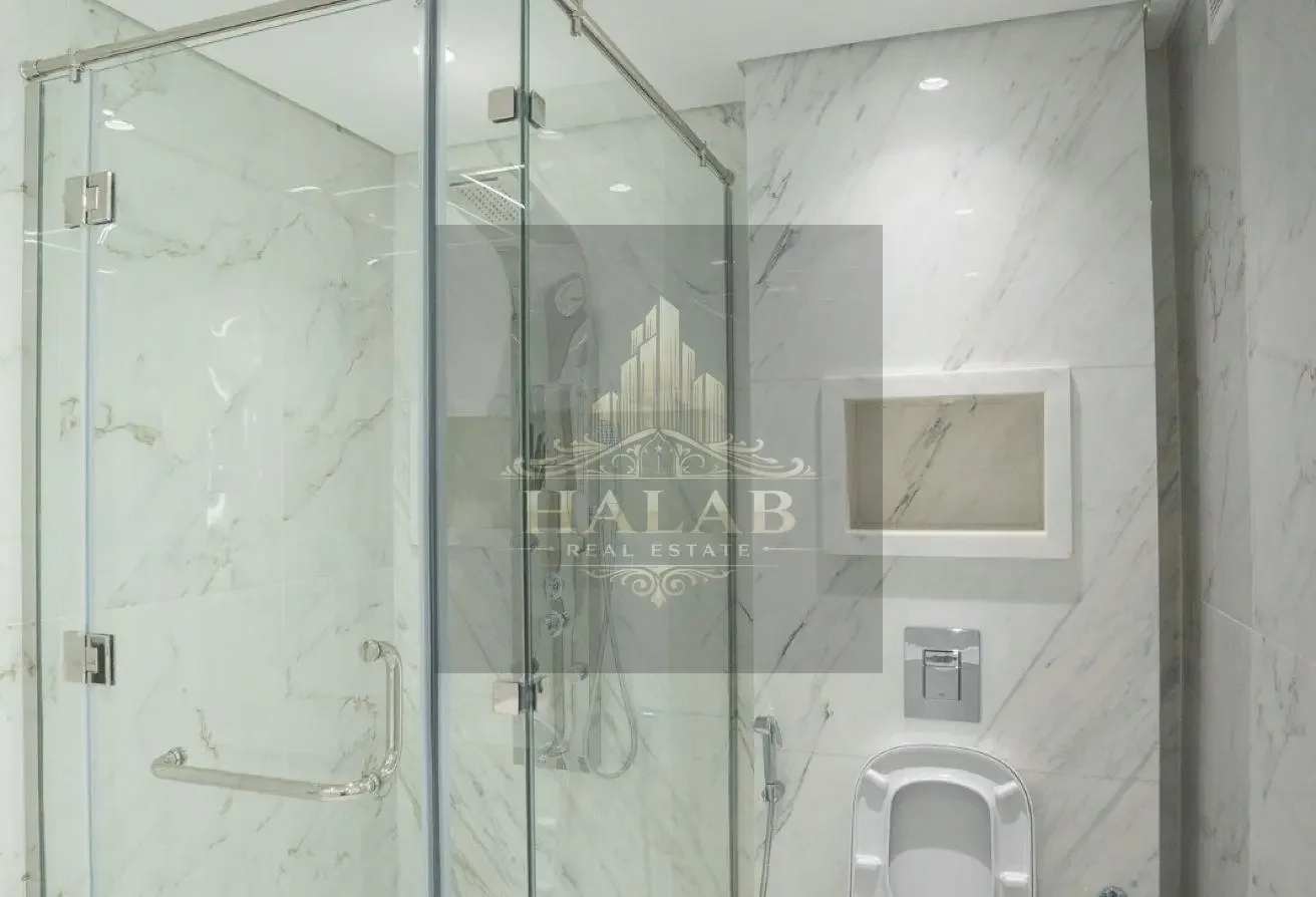 Spacious 1BR Semi-Furnished | Porto Arabia