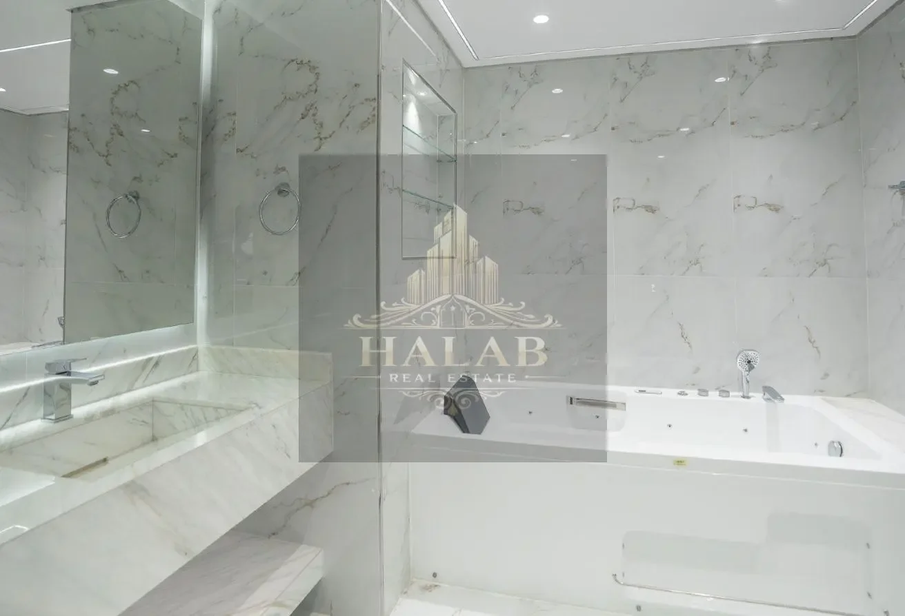 Spacious 1BR Semi-Furnished | Porto Arabia
