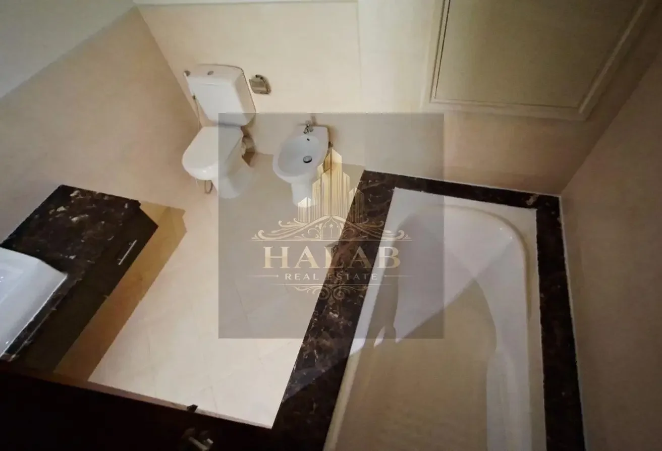 AMAZING One bedroom semi furnished in PORTO ARABIA