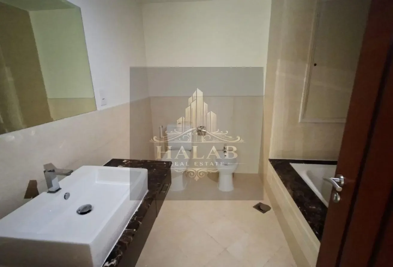 AMAZING One bedroom semi furnished in PORTO ARABIA