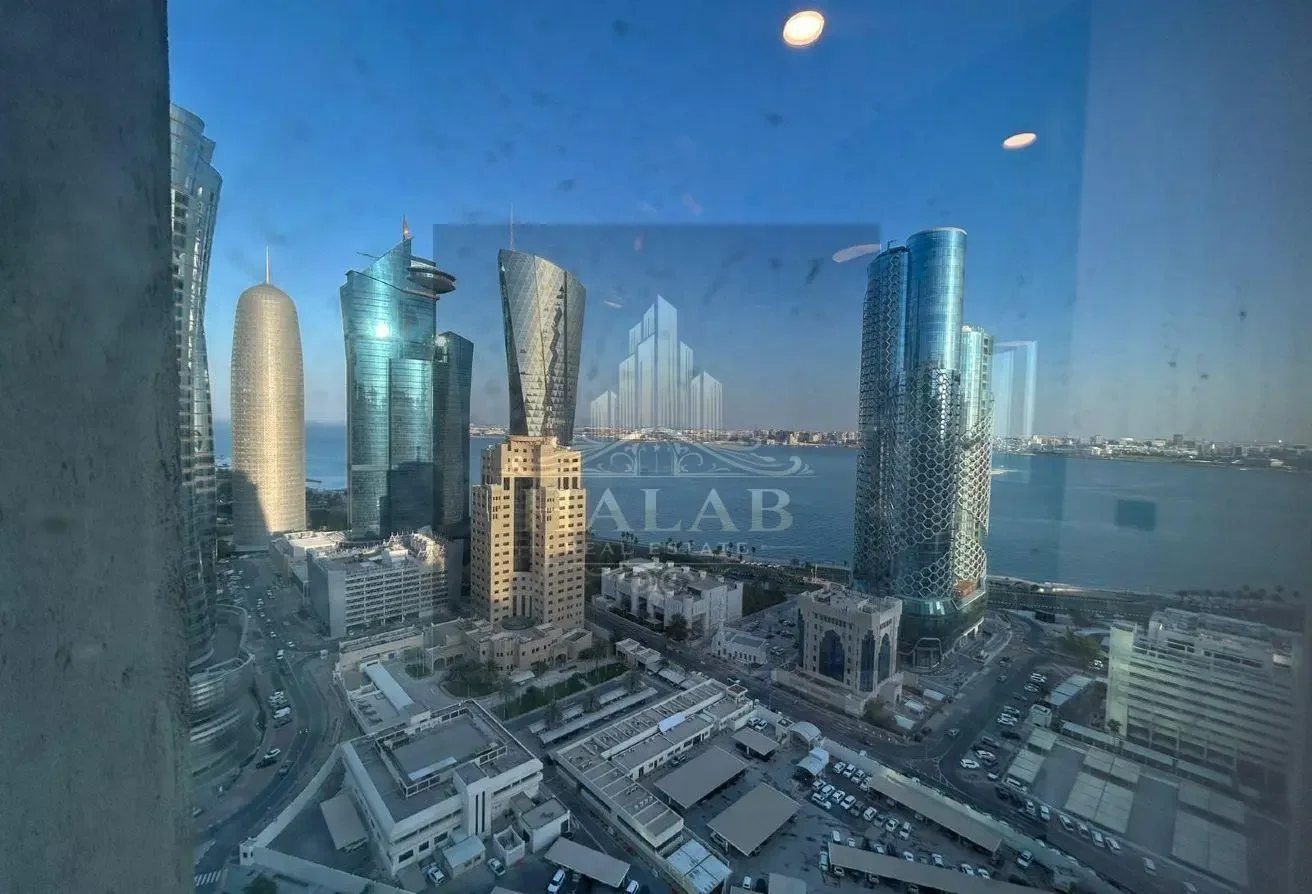 LUXURY FULLY FURNISHED OFFICE SPACE SEA VIEW