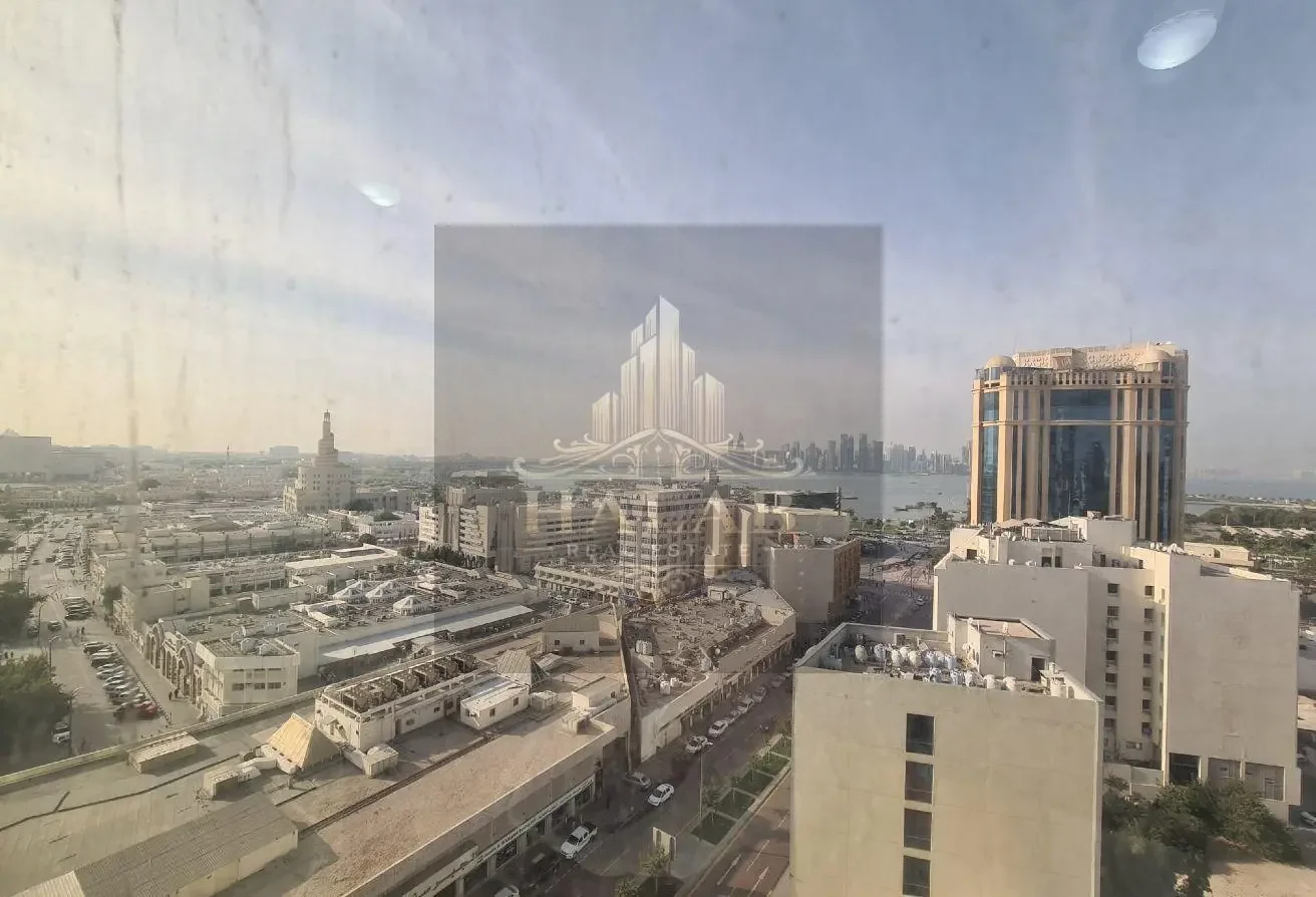 spaciouse 3 bhk in corniche near souq waqif