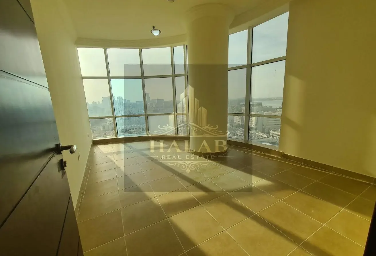 spaciouse 3 bhk in corniche near souq waqif