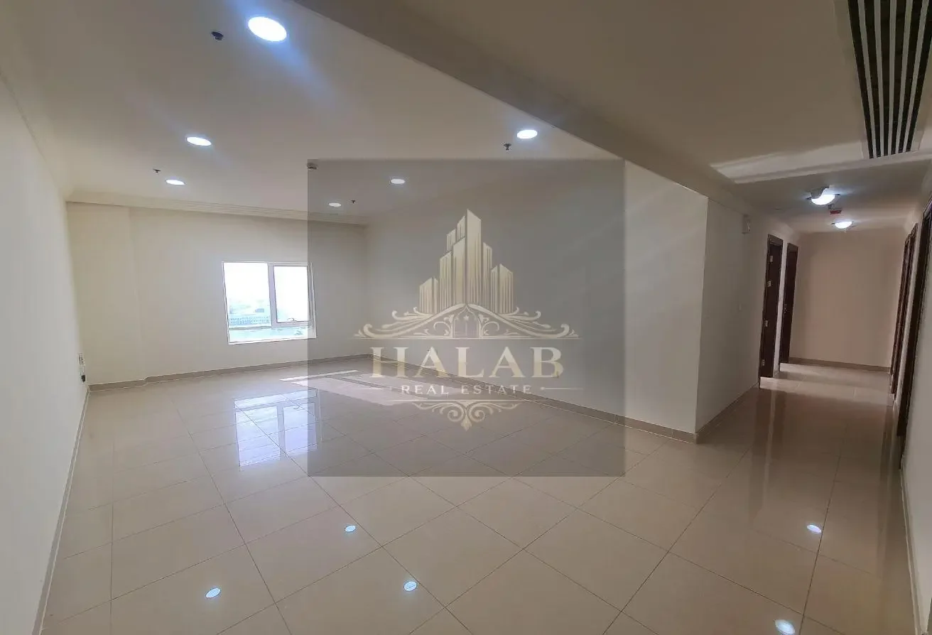 spaciouse 3 bhk in corniche near souq waqif