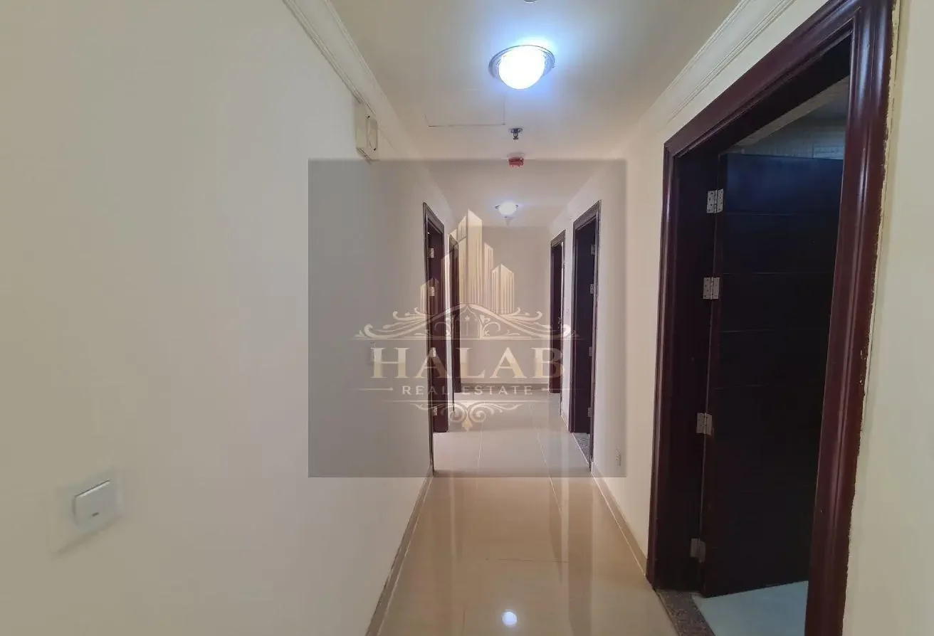 spaciouse 3 bhk in corniche near souq waqif