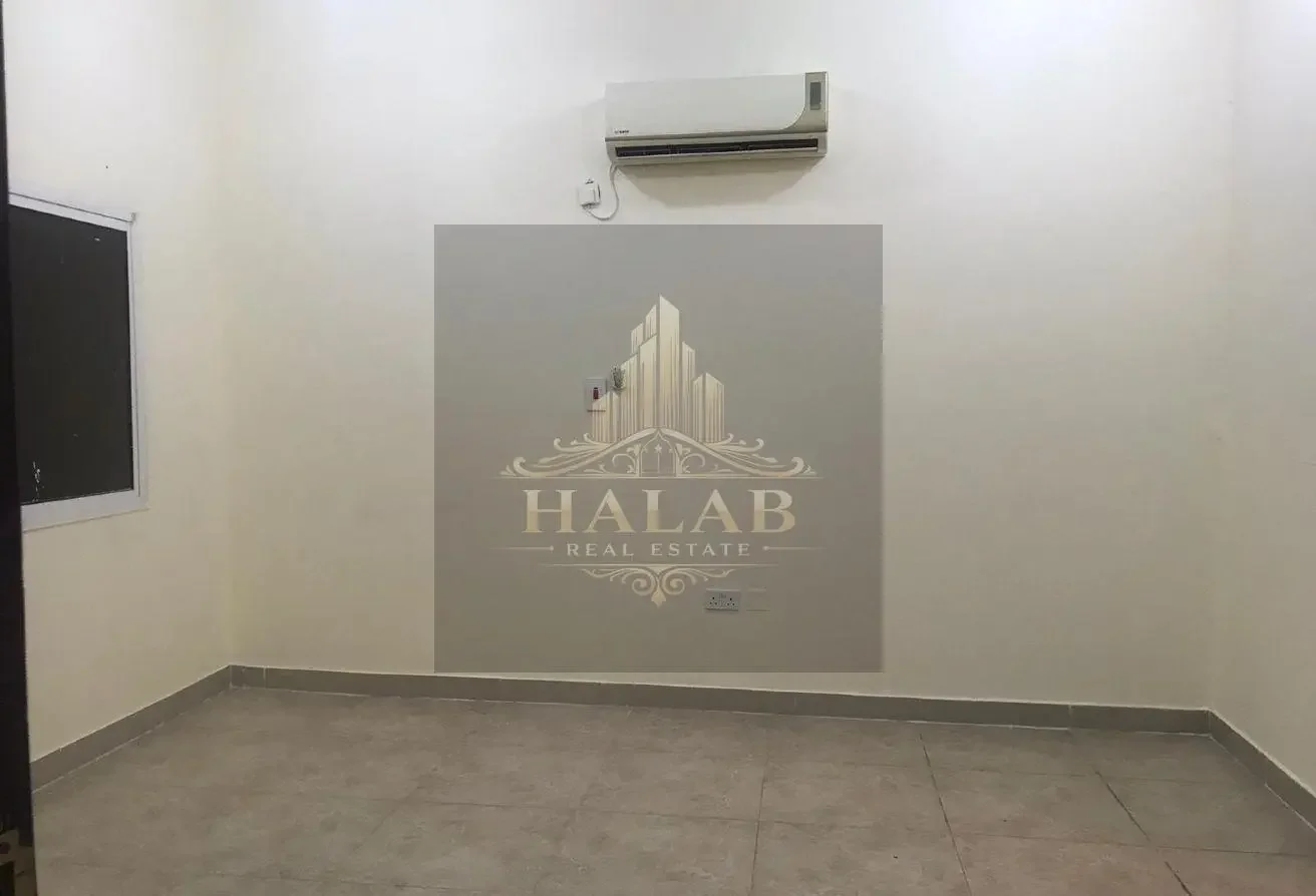 Al-Kharitat Room with kitchen and comprehensive ba