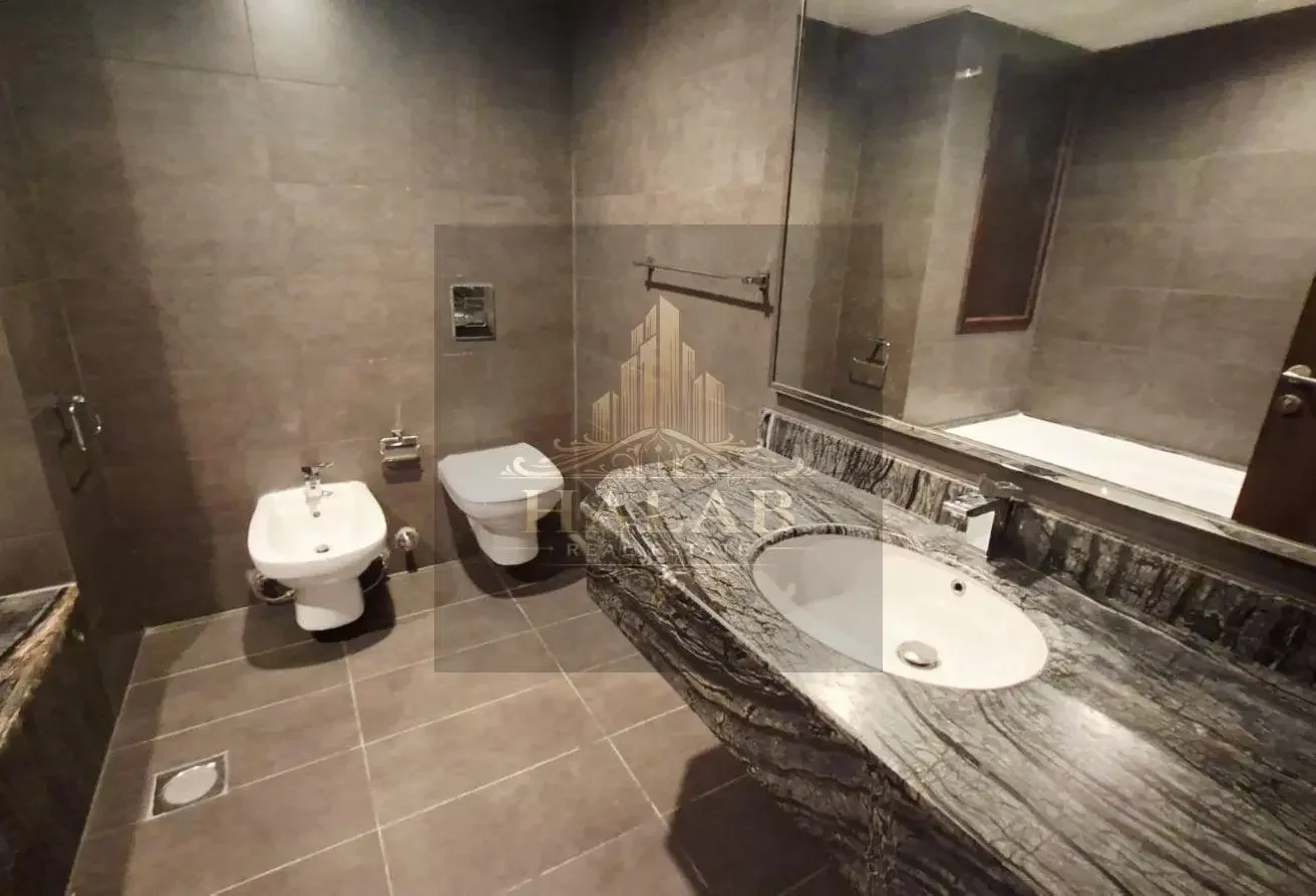 1 BHK Semi-Furnished | Sea View | Balcony
