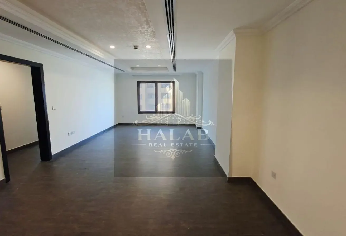 1 BHK Semi-Furnished | Sea View | Balcony