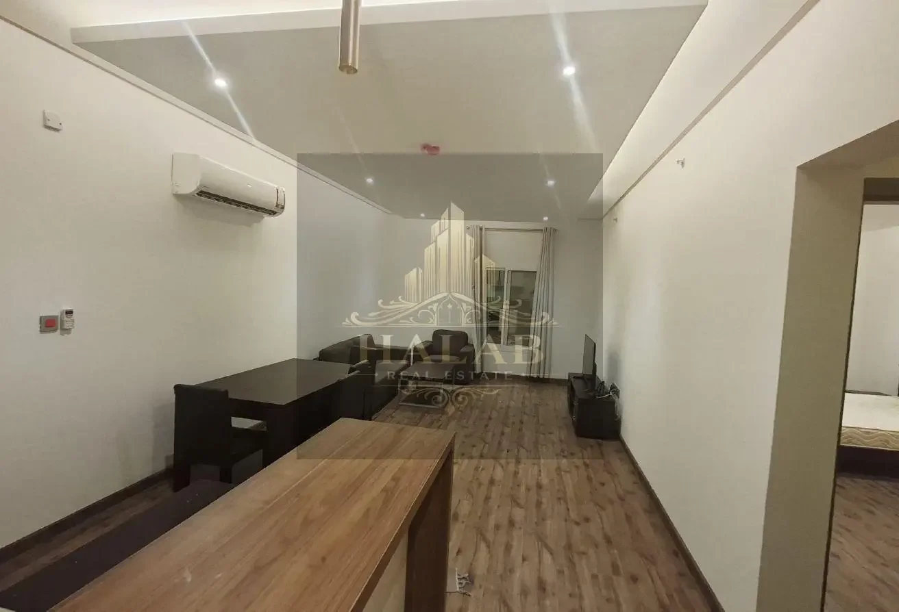AMAZING 1 BHK APARTMENT INCLUDED BILLS